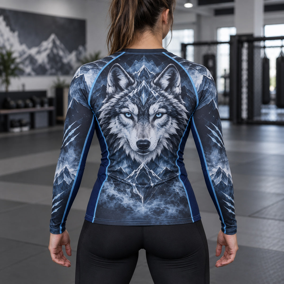 Bravo Women’s Arctic Wolf Long-Sleeve Rash Guard